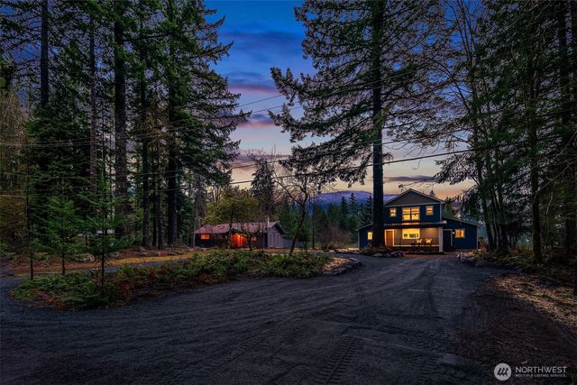 110 Mountain View Drive, Packwood, WA 98361
