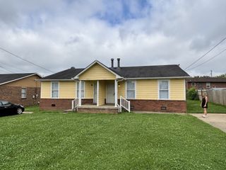 3525 Brookway Dr, Nashville, TN 37207