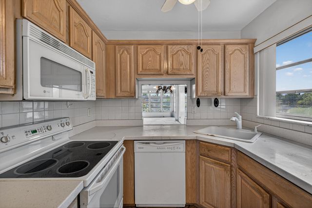 6200 NW 62nd Street 312, Tamarac, FL 33319