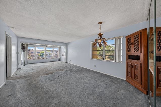 6200 NW 62nd Street 312, Tamarac, FL 33319