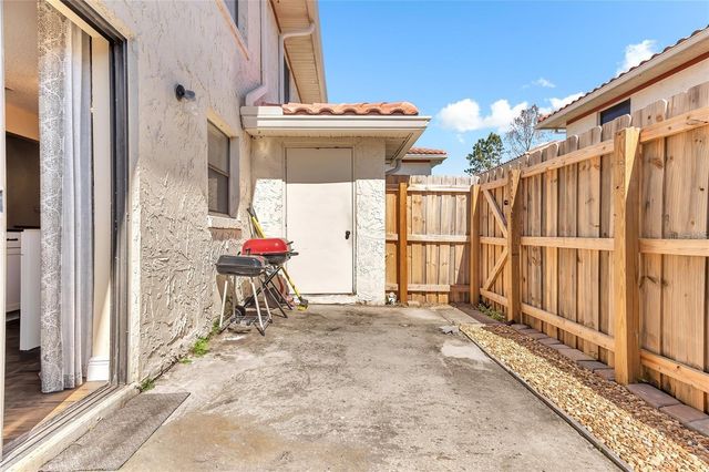 1631 LITTLE FALLS CIRCLE 92, Orlando, FL 32807