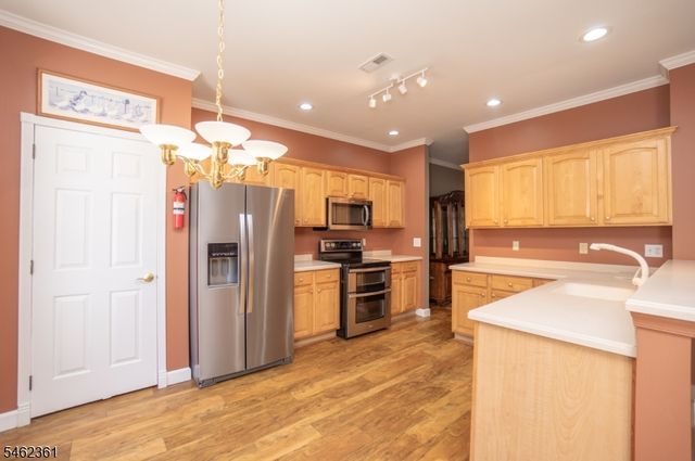 43 Tannery Hill Dr, Hardyston Twp., NJ 07419
