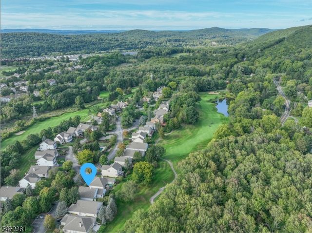 43 Tannery Hill Dr, Hardyston Twp., NJ 07419