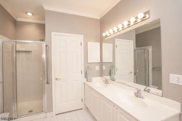 43 Tannery Hill Dr, Hardyston Twp., NJ 07419