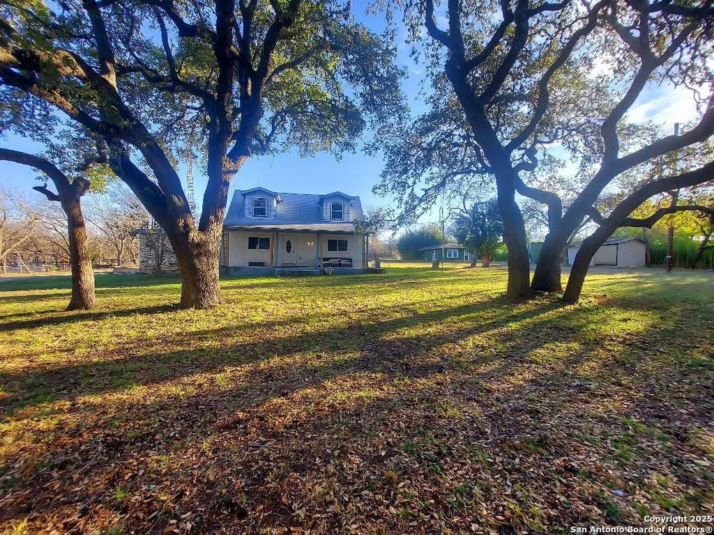 6051 BABCOCK RD, San Antonio, TX 78240