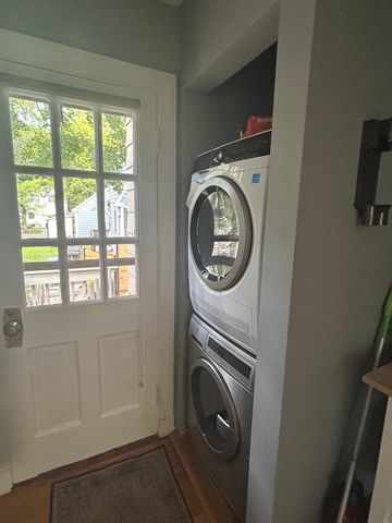 11 Hallron Rd 11, Newton, MA 02462