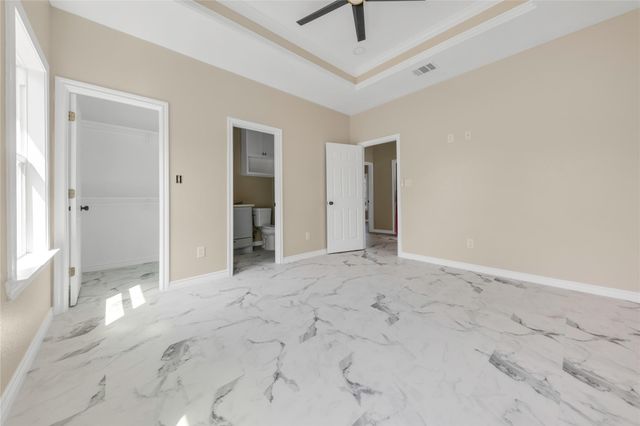 1309 W Washington Avenue, Navasota, TX 77868