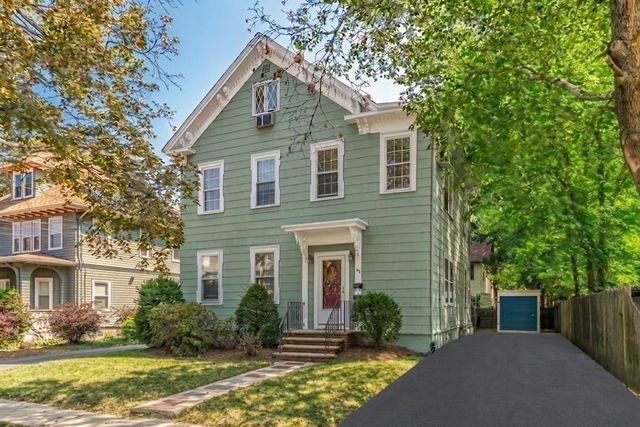 53 Oakland St 2, Medford, MA 02155
