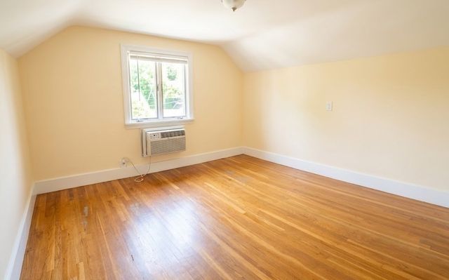 53 Oakland St 2, Medford, MA 02155