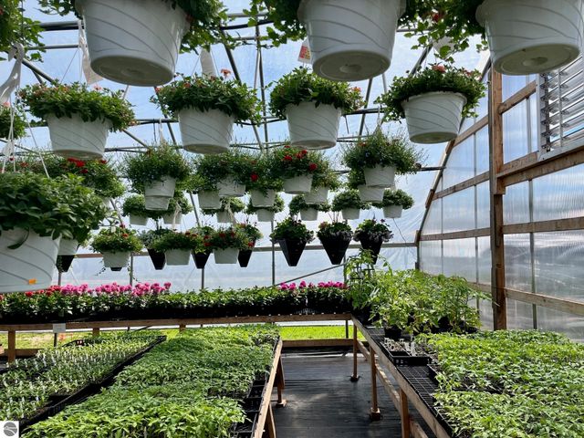 5417 Archer Road, Brethren, MI 49619