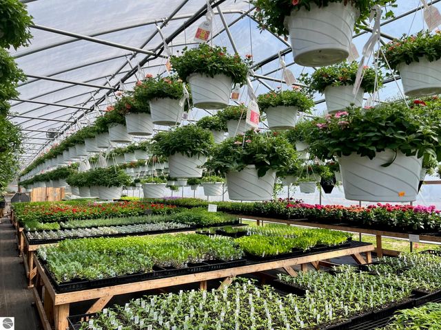 5417 Archer Road, Brethren, MI 49619