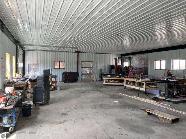 5417 Archer Road, Brethren, MI 49619