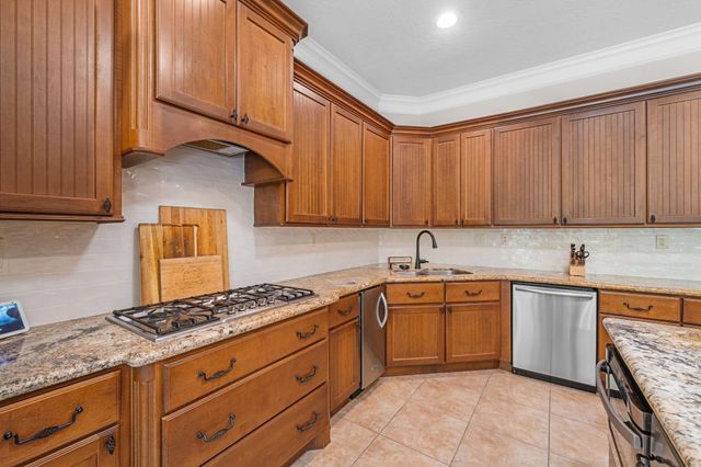 3922 Waterbend Cove, Spring, TX 77386