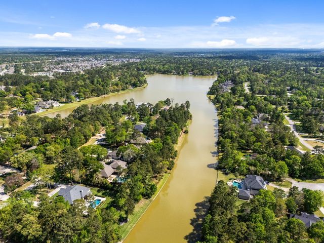 3922 Waterbend Cove, Spring, TX 77386