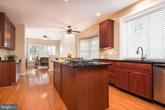 15412 ARNOLD PALMER DR, Haymarket, VA 20169