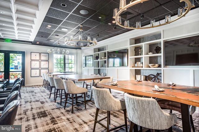 15412 ARNOLD PALMER DR, Haymarket, VA 20169