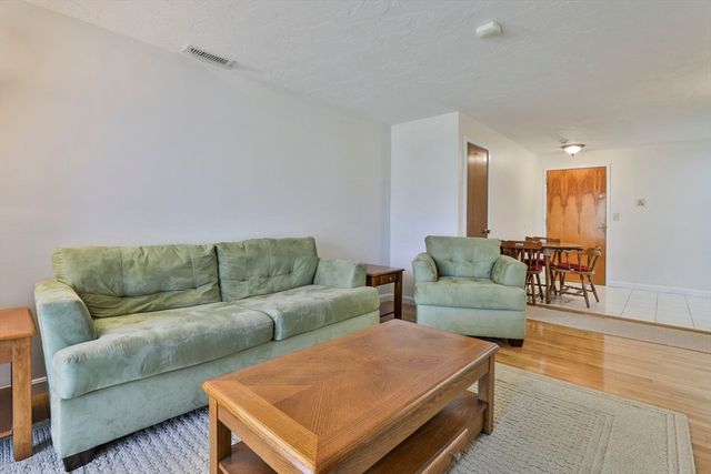 189 Littleton Road 62, Chelmsford, MA 01824