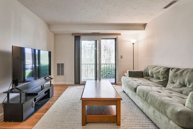 189 Littleton Road 62, Chelmsford, MA 01824