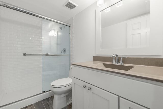 6670 Villa Sonrisa Drive 221, Boca Raton, FL 33433