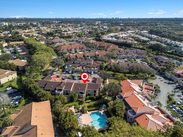 6670 Villa Sonrisa Drive 221, Boca Raton, FL 33433