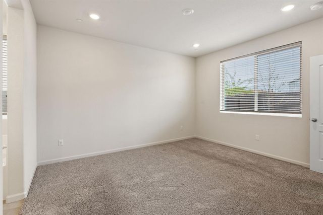 10202 Dormer Way, Elk Grove, CA 95757