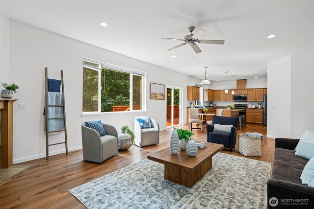 2229 Cooper Crest Place NW, Olympia, WA 98502