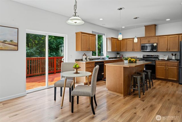 2229 Cooper Crest Place NW, Olympia, WA 98502
