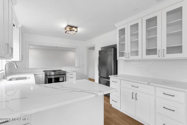 74 S Ward Avenue, Rumson, NJ 07760