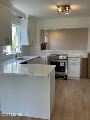 74 S Ward Avenue, Rumson, NJ 07760