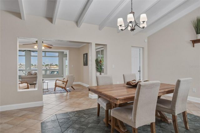324 173RD AVENUE E, North Redington Beach, FL 33708