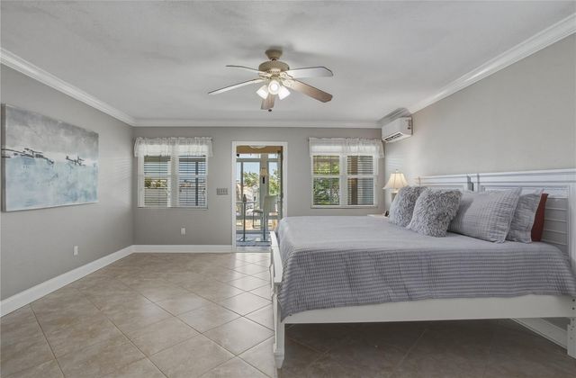 324 173RD AVENUE E, North Redington Beach, FL 33708