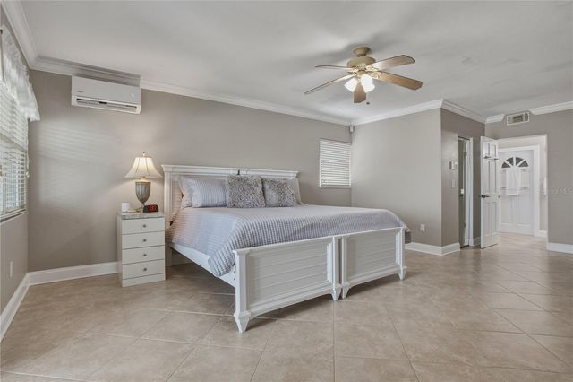 324 173RD AVENUE E, North Redington Beach, FL 33708