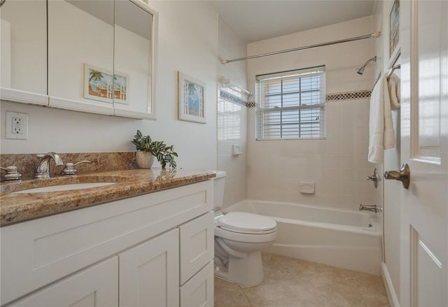 324 173RD AVENUE E, North Redington Beach, FL 33708