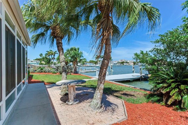 324 173RD AVENUE E, North Redington Beach, FL 33708