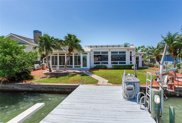 324 173RD AVENUE E, North Redington Beach, FL 33708