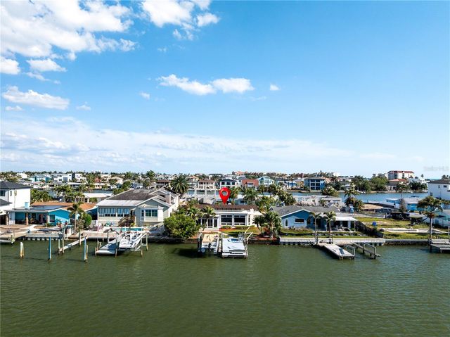 324 173RD AVENUE E, North Redington Beach, FL 33708