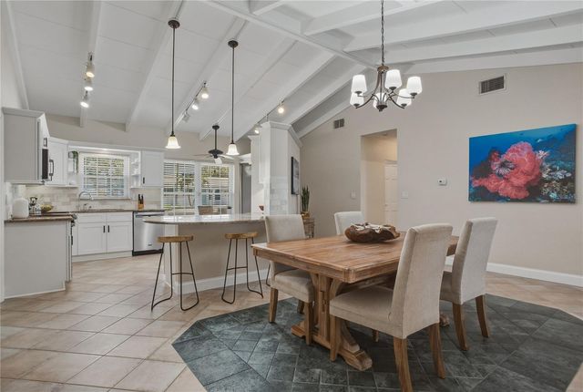 324 173RD AVENUE E, North Redington Beach, FL 33708