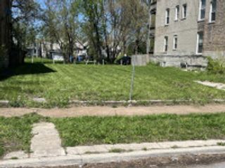 614 W 61st Place, Chicago, IL 60621