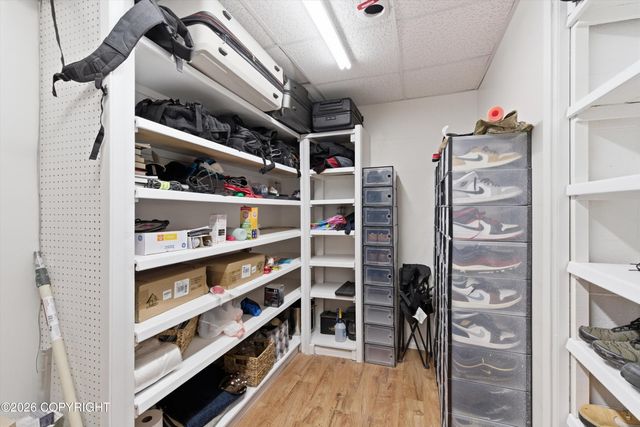 2515 Aspen Drive, Anchorage, AK 99517