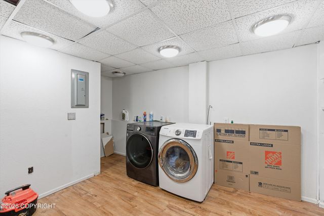 2515 Aspen Drive, Anchorage, AK 99517