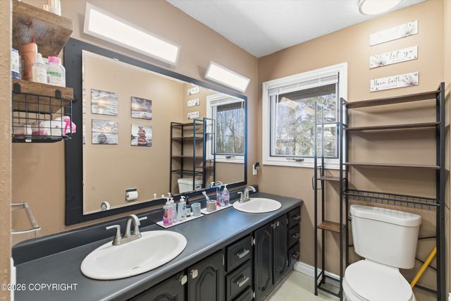 2515 Aspen Drive, Anchorage, AK 99517