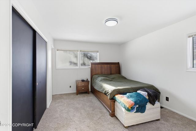 2515 Aspen Drive, Anchorage, AK 99517