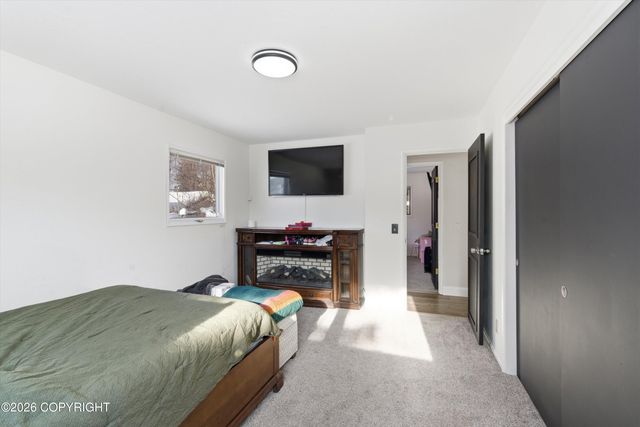 2515 Aspen Drive, Anchorage, AK 99517