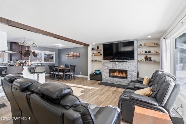 2515 Aspen Drive, Anchorage, AK 99517