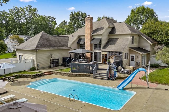 3320 Oakstone Drive, Ontario, OH 44903