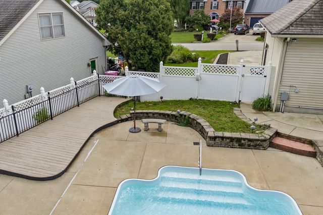 3320 Oakstone Drive, Ontario, OH 44903