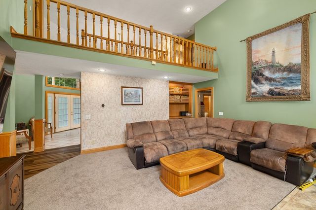 3320 Oakstone Drive, Ontario, OH 44903