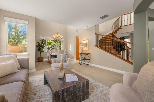 2564 W Summerland Way, Roseville, CA 95747