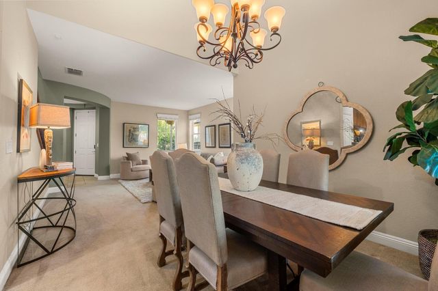 2564 W Summerland Way, Roseville, CA 95747