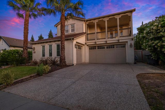 2564 W Summerland Way, Roseville, CA 95747